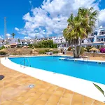 Апартаменты Capistrano Village Cactus Casasol *